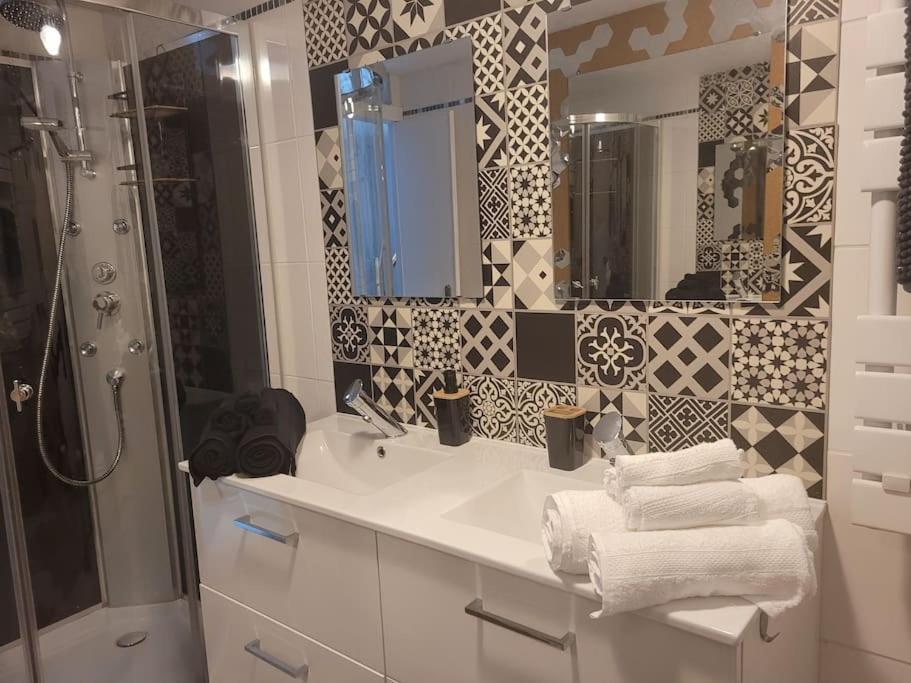 Petite Maison Cosy En Duplex Eguelshardt Dış mekan fotoğraf