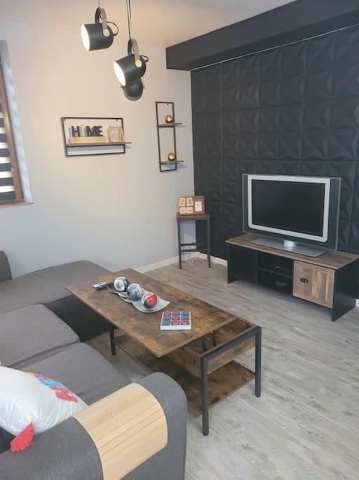 Petite Maison Cosy En Duplex Eguelshardt Dış mekan fotoğraf